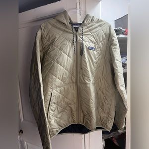 Patagonia Men’s Diamond Quilted Bomber Hoody Jacket- XL